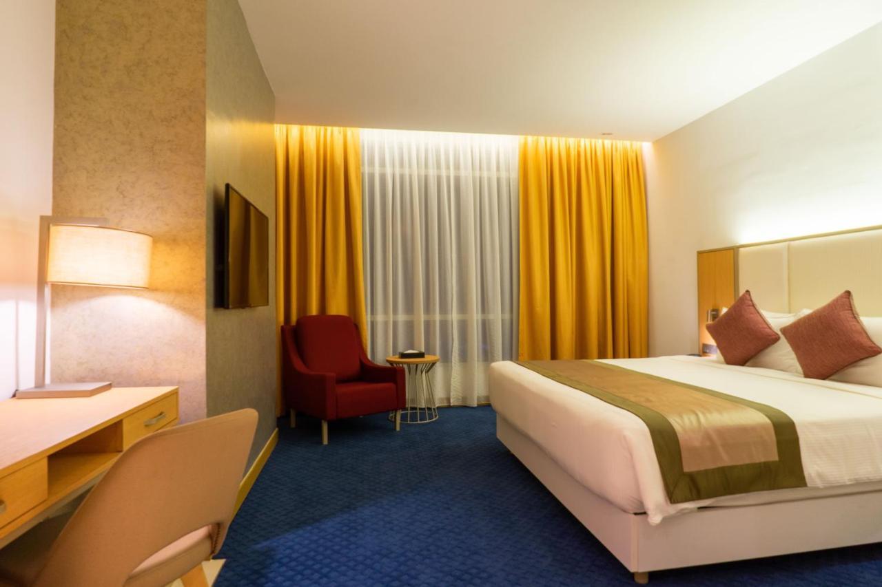 Tamu Hotel & Suites Kuala Lumpur Ngoại thất bức ảnh