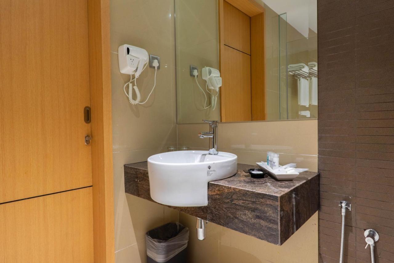 Tamu Hotel & Suites Kuala Lumpur Ngoại thất bức ảnh